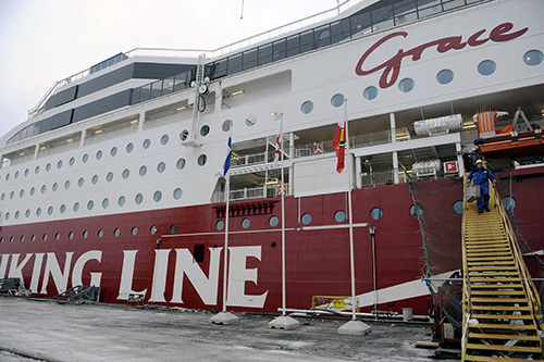 Automatic ship washing equipment